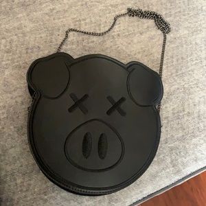 Black Jeffery star cosmetics side bag